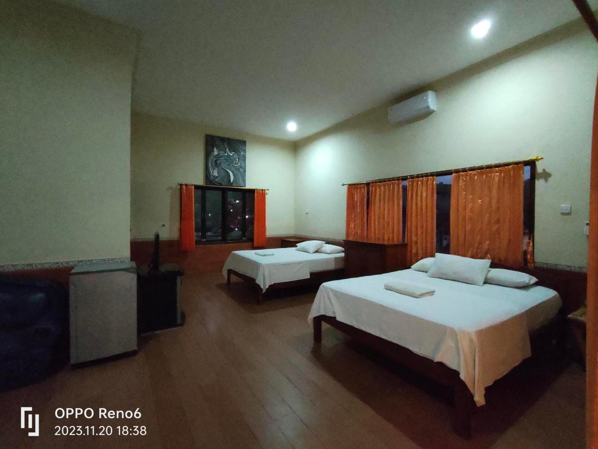 Dharma Homestay بادانجباى المظهر الخارجي الصورة